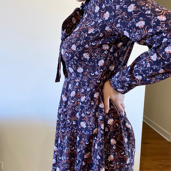 Vintage inspired Nordstrom Wayf dress - Picture 4 of 5